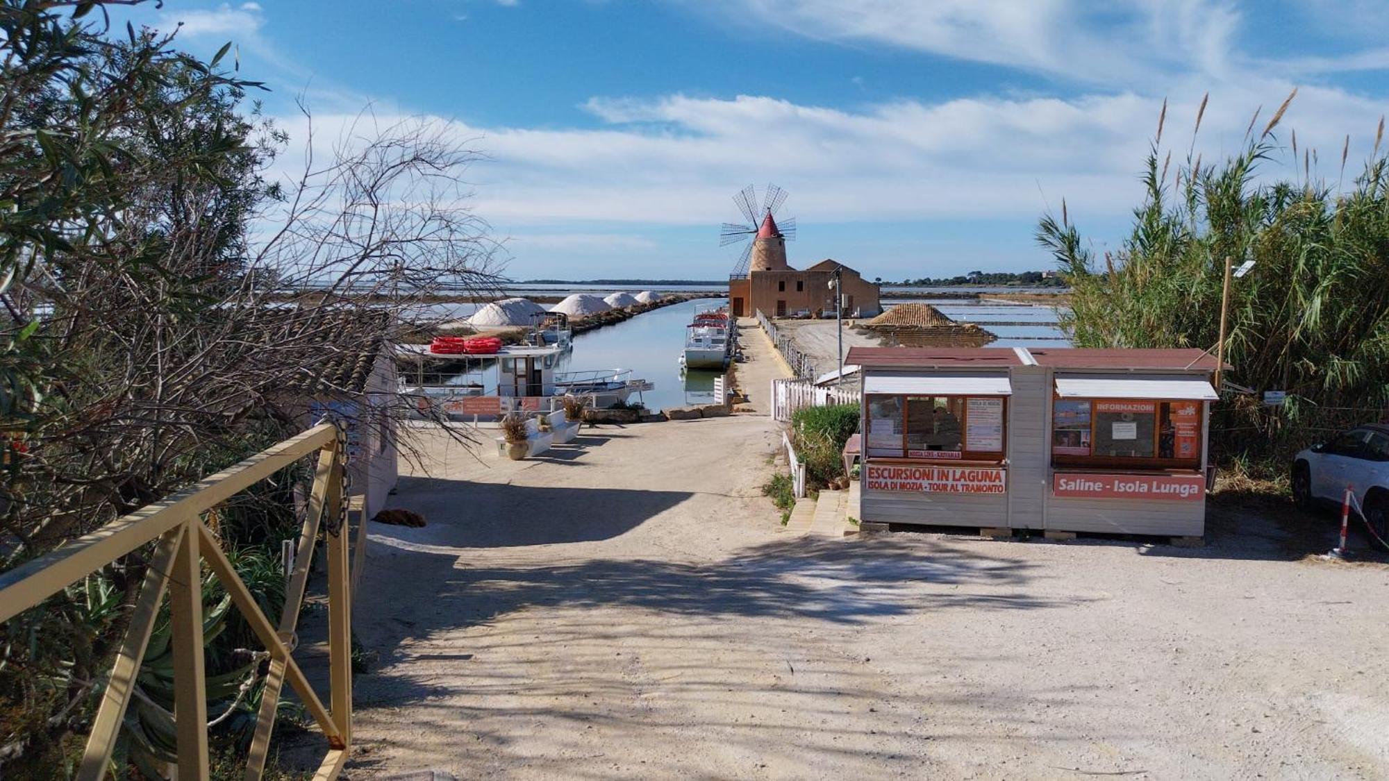 Casa Vacanze Lo Stagnone Da Rosita Marsala Exterior photo
